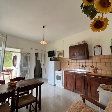 Il Lentischio Casa B1 Дом отдыха *